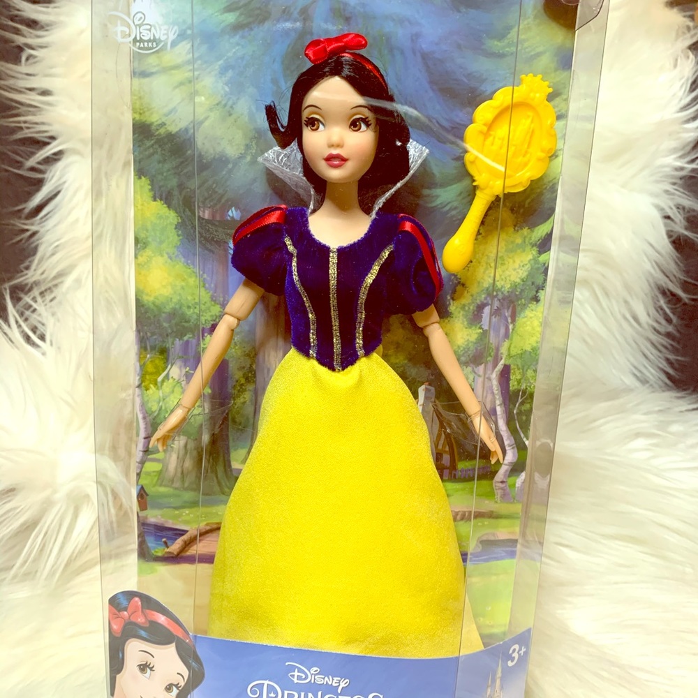 Disney Parks Snow White Princess Doll